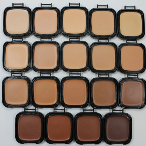NARS Radiant Cream Compact Foundation, Syracuse - Picture 3 of 3